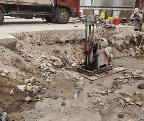 西宁公路下沉压浆